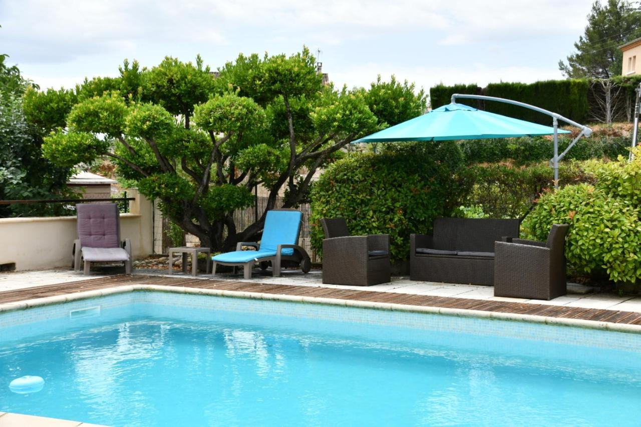 L'Ocabee Villa La Tour-d'Aigues Exterior photo